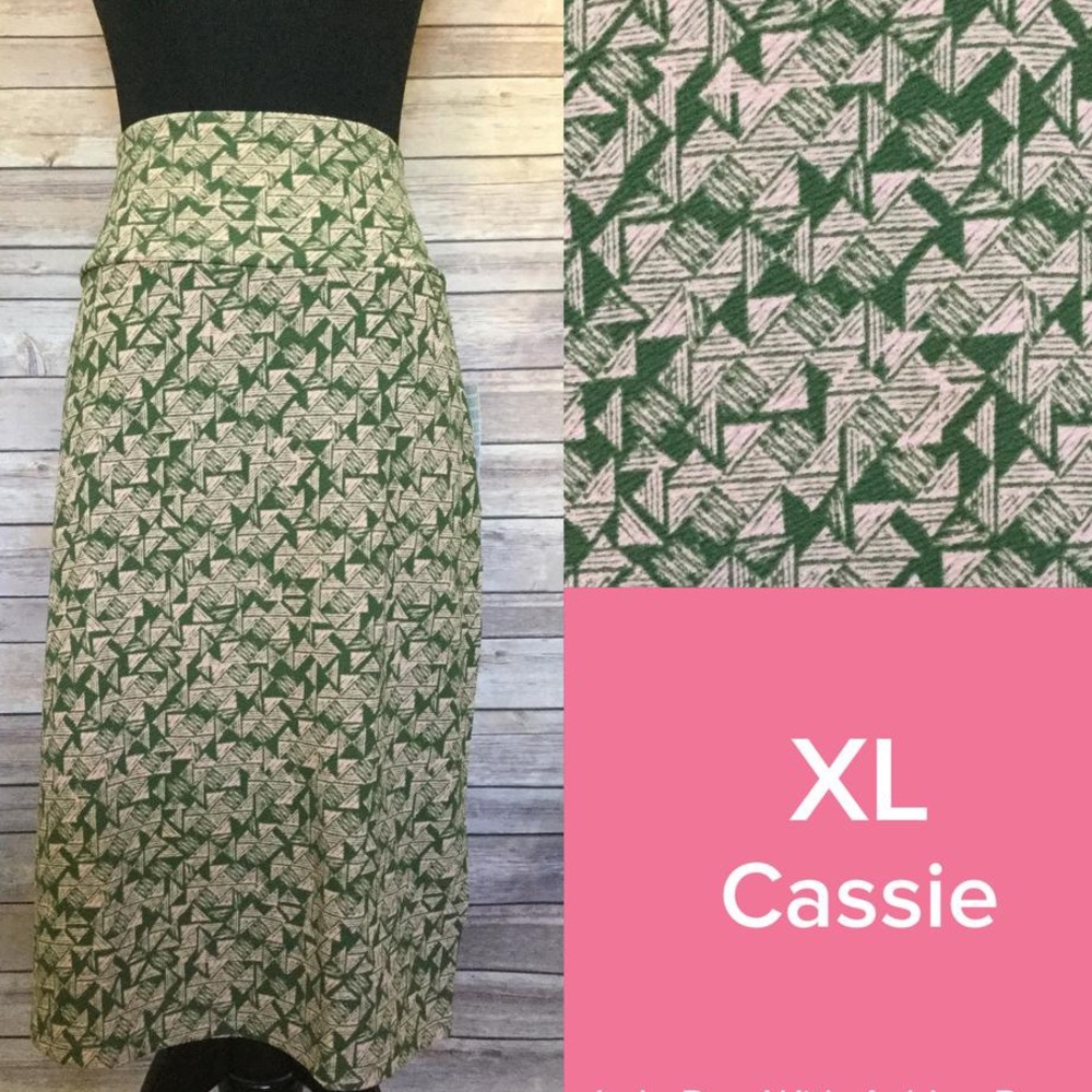 LuLaRoe Cassie